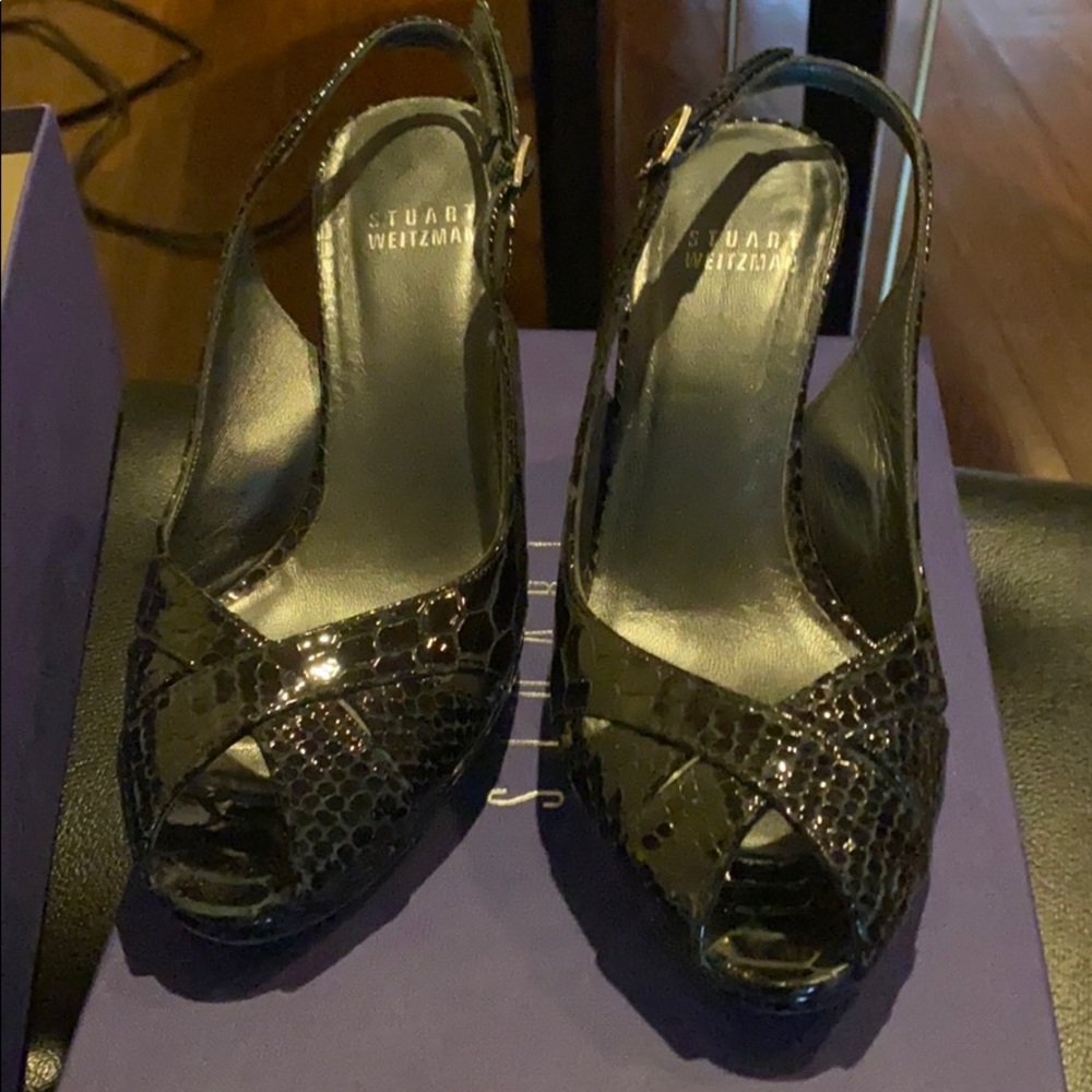 Peekaboo black skin sling back heals